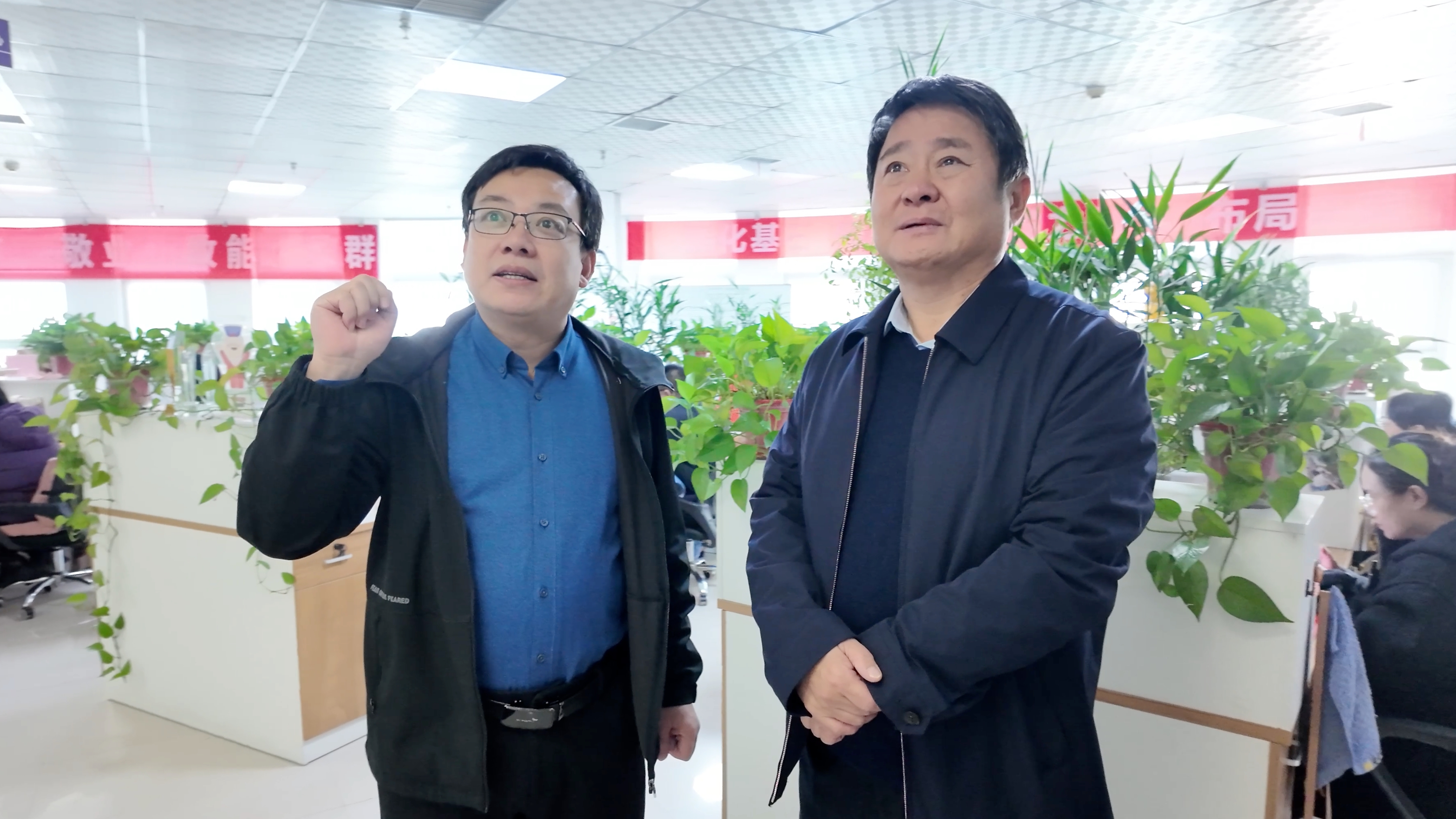 安阳市人大常委会副主任桑建业一行莅临安阳u球体育app下载-u球(中国)
参观指导